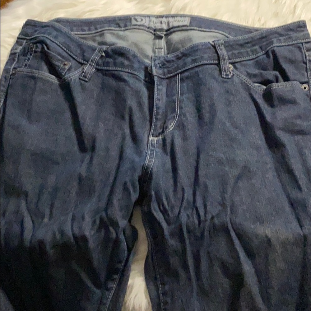 Women’s jeans